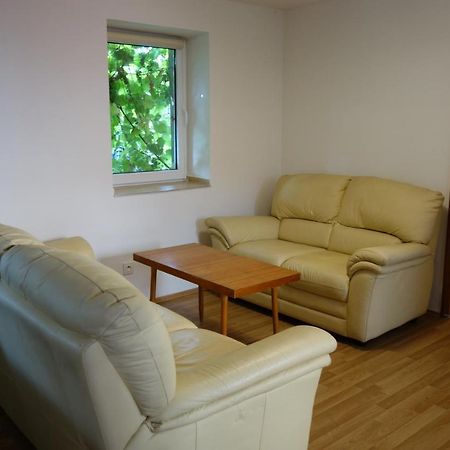 Apartman Hulin, Chrastany - Bily Exterior photo